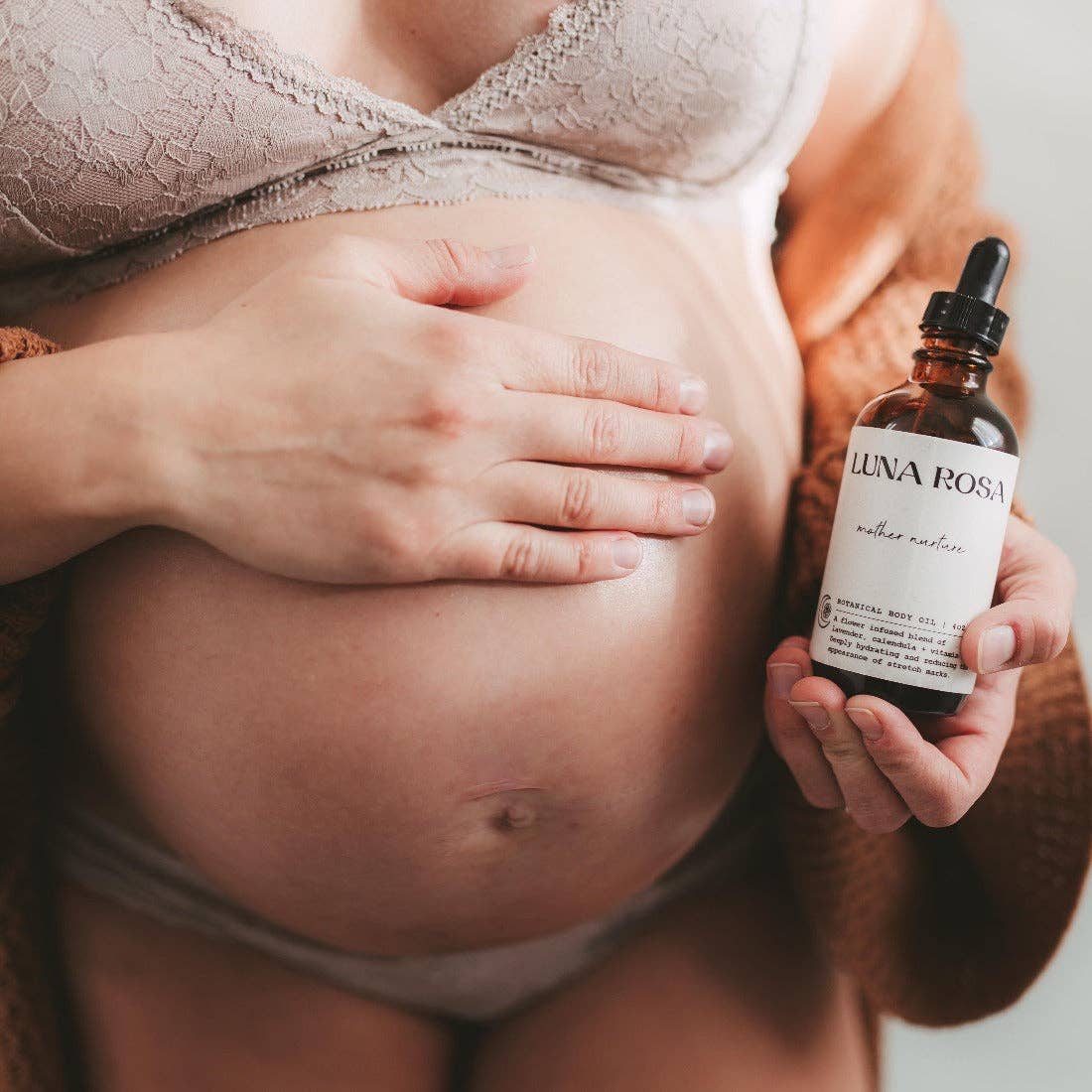 Blooming Belly Oil — Hydration & Comfort for Growing Bellies