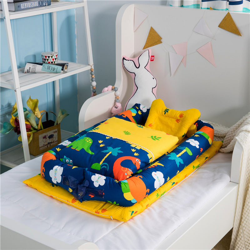 Newborn bed nest – foldable and soft travel mattress for crib or sofa