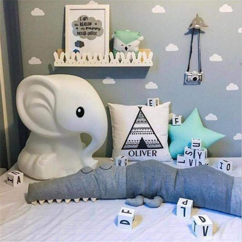 Infant bed bumper pillow – cute and safe crib fence for babies