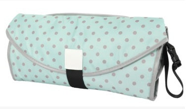 Foldable diaper changing pad – lightweight and convenient for on-the-go