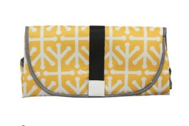 Foldable diaper changing pad – lightweight and convenient for on-the-go