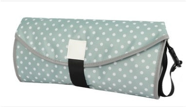 Foldable diaper changing pad – lightweight and convenient for on-the-go