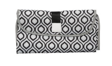 Foldable diaper changing pad – lightweight and convenient for on-the-go